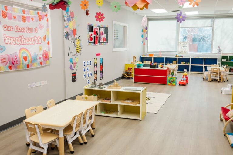 Montessori curriculum Red Deer — Brainy Bees classroom